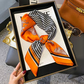 Lenço Versátil Feminino Luxo em Seda com Design Elegante