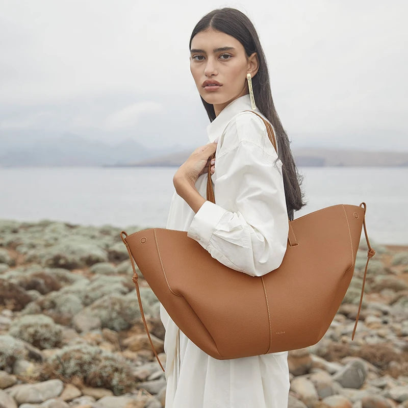 Série quente de fra sacola nova portátil grande capacidade saco de compras de couro high end luz luxo sacos femininos universal