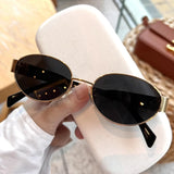 Óculos escuros ovais femininos e masculinos, armação metálica na moda, tons clássicos